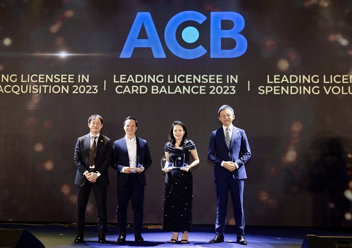 ACB nhận 3 giải thưởng của Tổ chức thẻ quốc tế JCB