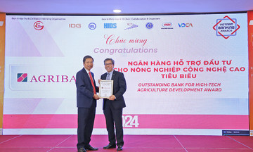 Agribank được vinh danh 3 giải thưởng Ngân hàng Việt Nam tiêu biểu 2024