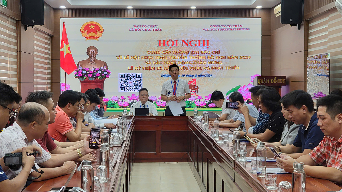 Lễ hội chọi trâu Đồ Sơn 2024: Hàng ngàn vé mời miễn phí, liệu có đủ giữ vững 'sân chơi' truyền thống?