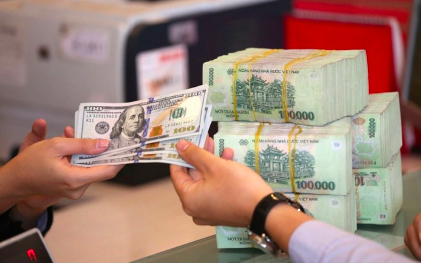 USD giảm giá, doanh nghiệp bớt lo gánh nặng tài chính