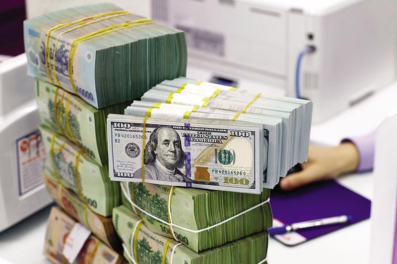 USD dự đoán sẽ sớm về dưới mốc 25.000 đồng