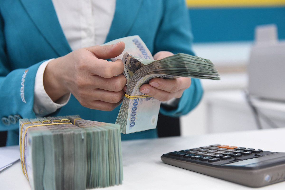 Lãi suất thả nổi tăng, người mua nhà e dè xuống tiền