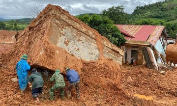 Số tiền ủng hộ người dân bị thiệt hại do bão lũ tăng cao, đơn vị ủng hộ nhiều nhất 250 tỷ đồng