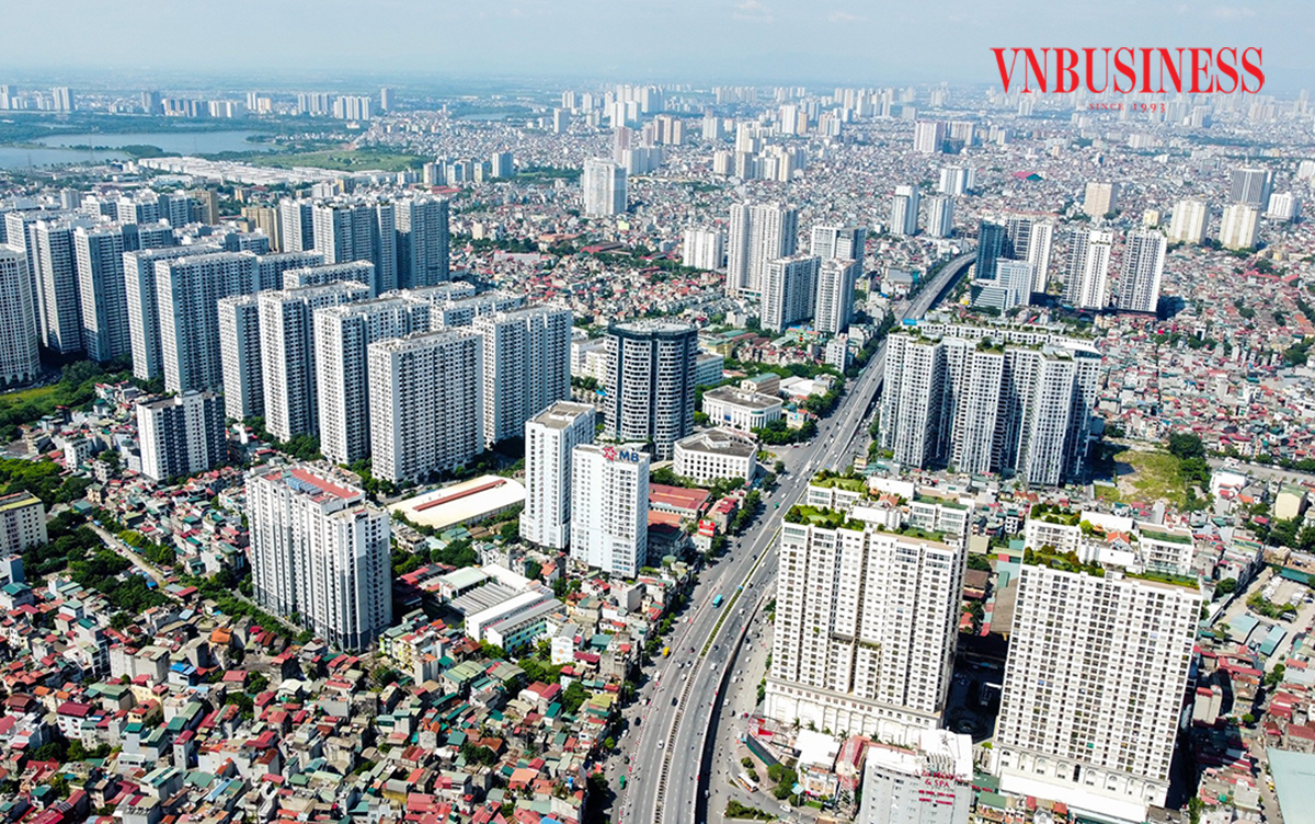 Nợ phình to, tồn kho lớn, doanh nghiệp bất động sản có lo?