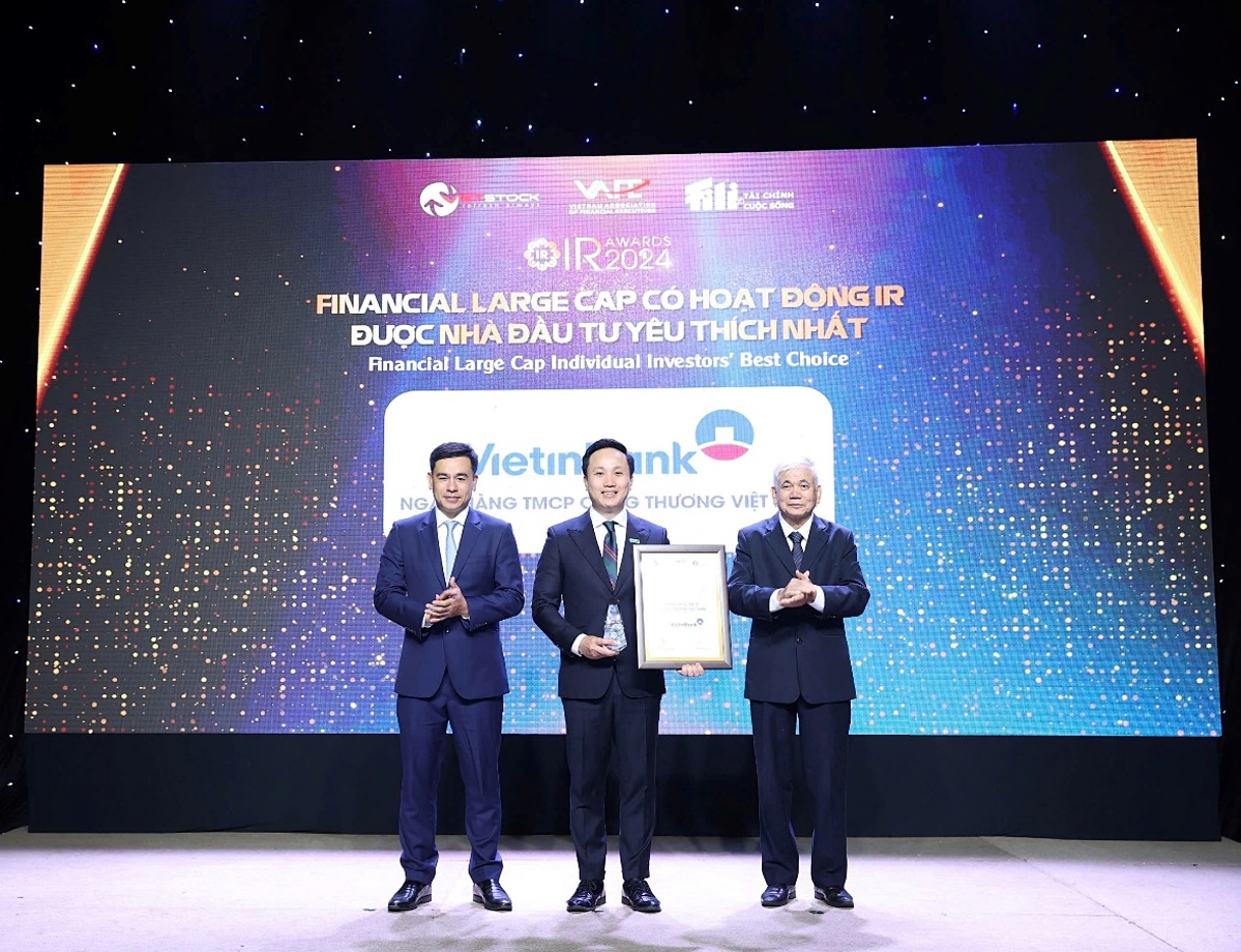 VietinBank lần thứ hai liên tiếp đạt danh hiệu 'Doanh nghiệp niêm yết có hoạt động IR được yêu thích nhất'