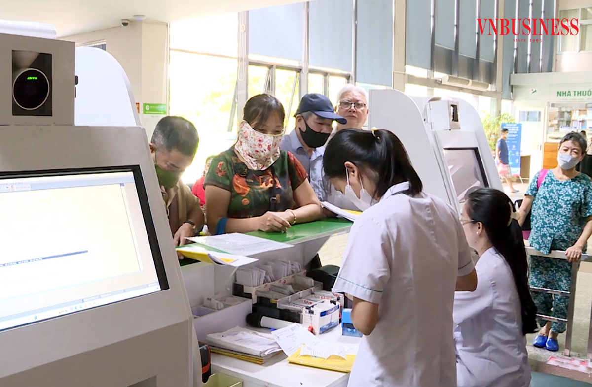 Hà Nội '3 thông, 4 sẵn sàng' để phát triển kinh tế số, xã hội số