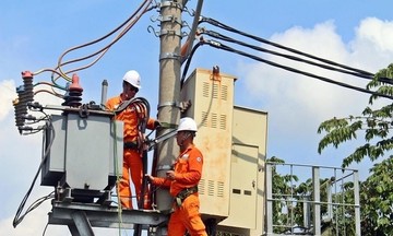 Giá điện tăng 4,8%, lên hơn 2.100 đồng/kWh từ hôm nay