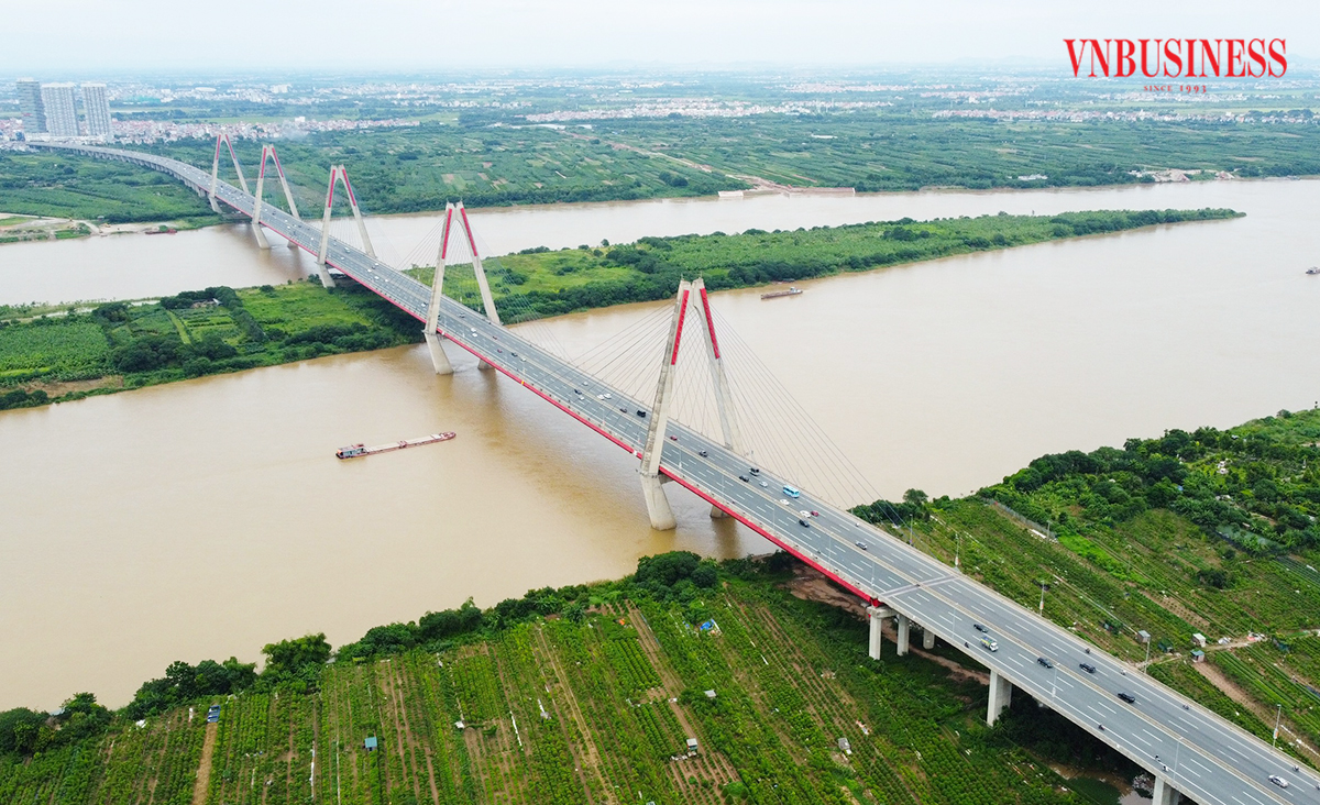 Hà Nội kỳ vọng vươn tầm cao mới với 'kỳ tích sông Hồng'