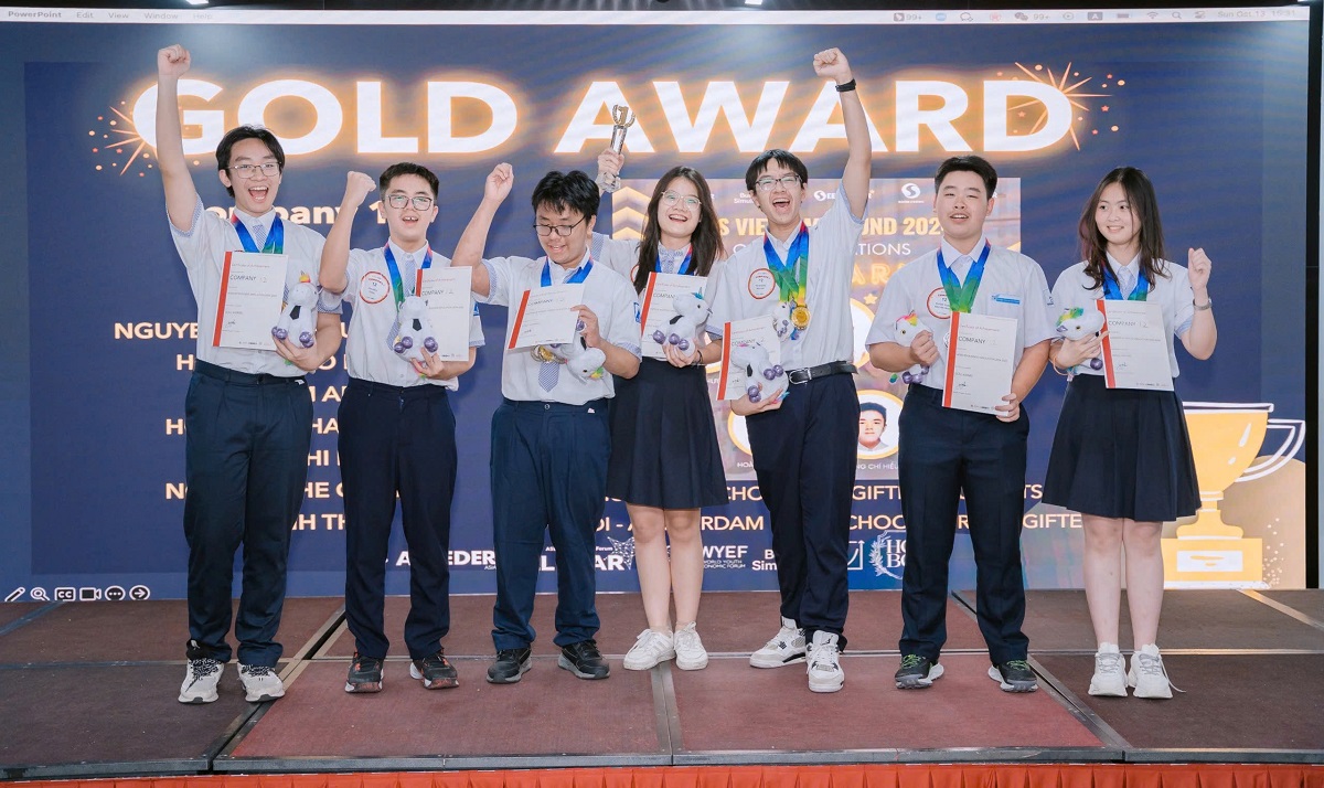 Đội 'The Visionaries' giành quán quân cuộc thi Giả lập Doanh nghiệp ASEEDER 2024 tại Việt Nam