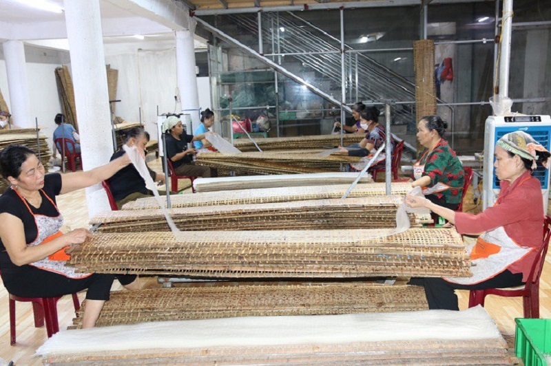 Tất bật 'mùa Tết', nhiều người dân làm giàu từ nghề truyền thống
