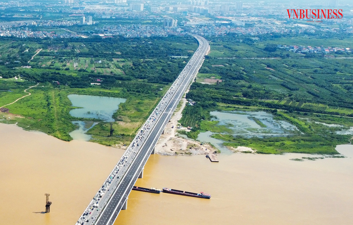 Ông lớn địa ốc 'vung tiền' gom quỹ đất