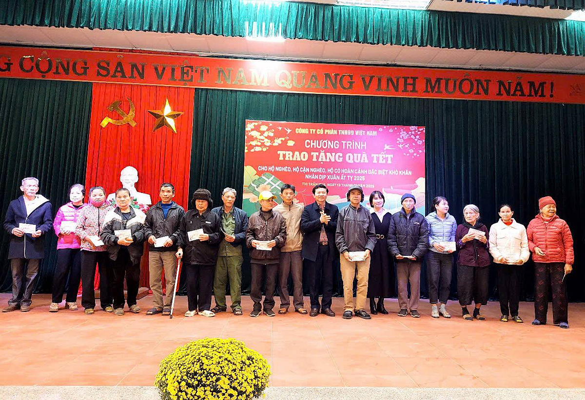 Công ty Cổ phần TNH99 Việt Nam - Trao gửi những món quà Tết ấm áp