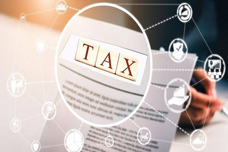 HSBC: Rủi ro thuế quan phủ bóng triển vọng thương mại