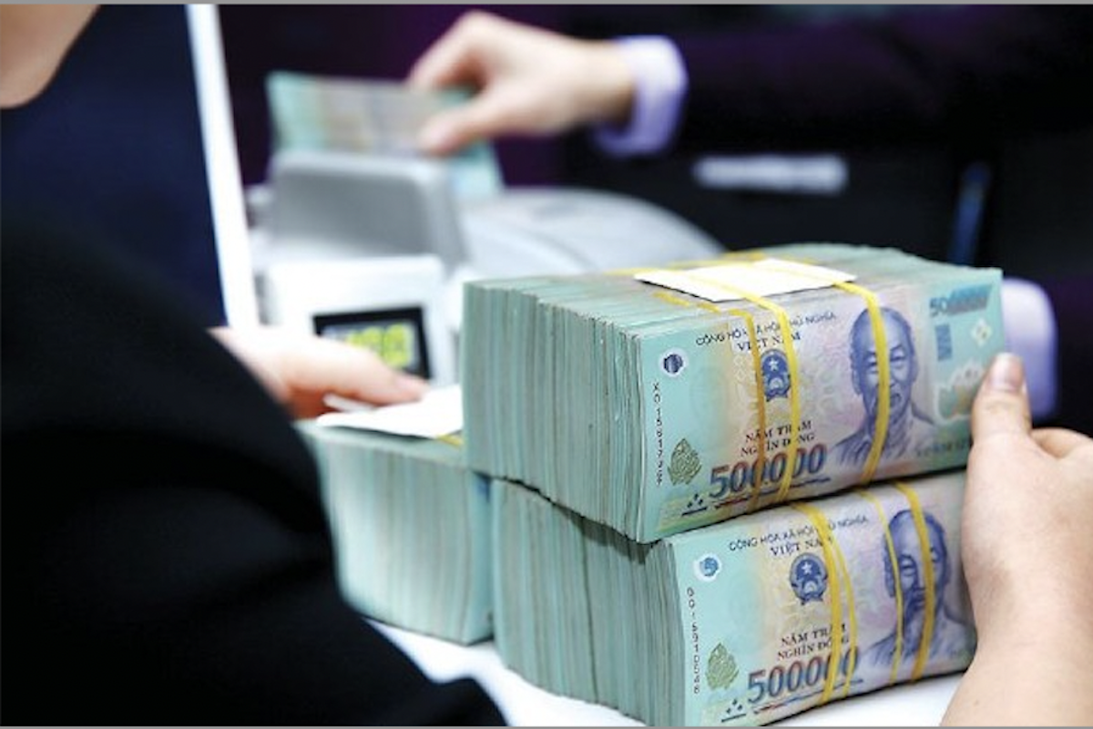 Tín dụng bất động sản tăng, doanh nghiệp vẫn thiếu vốn trầm trọng