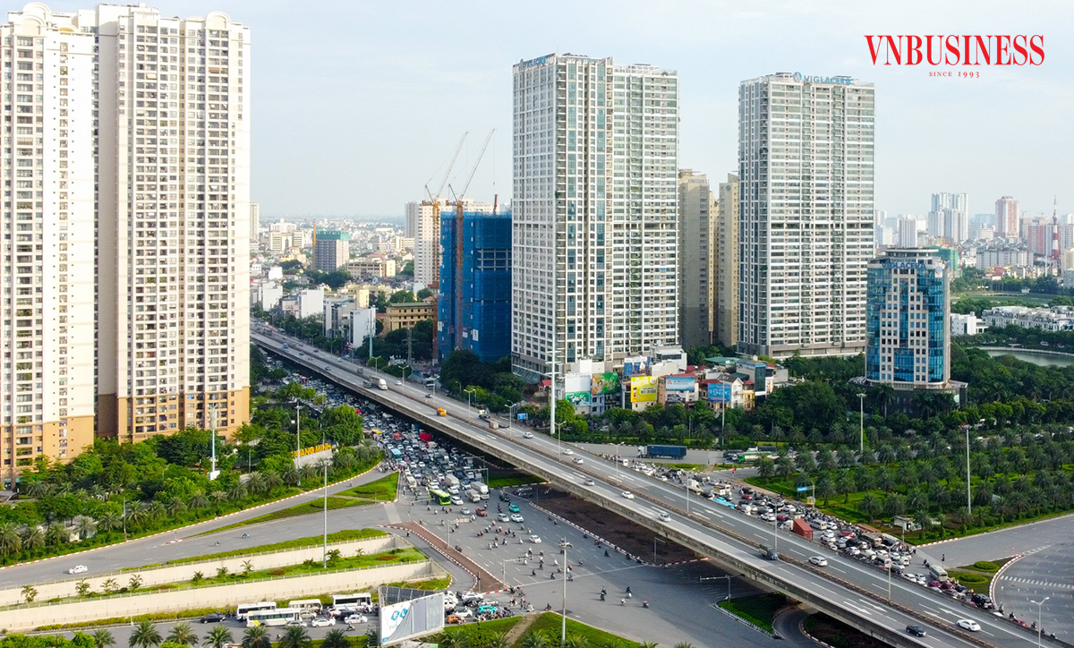 Giá cả leo thang 'bóp nghẹt' người thuê nhà
