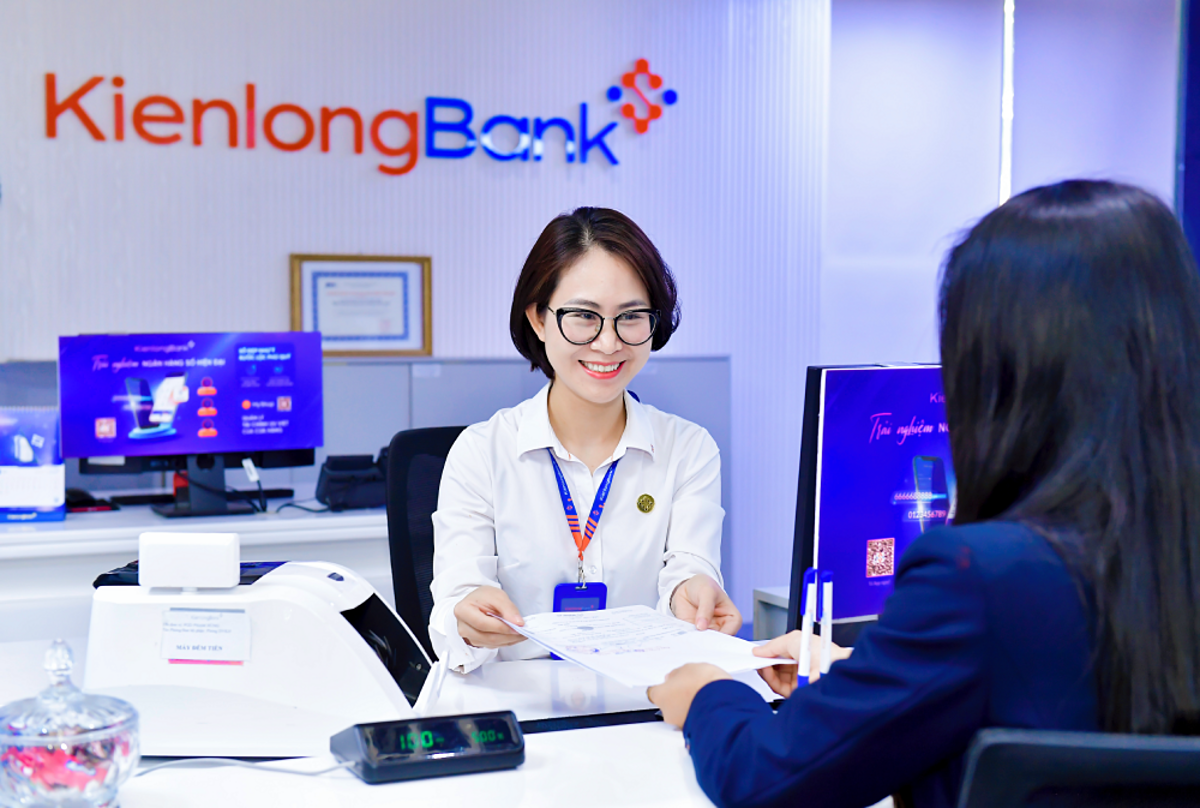 Tăng trưởng 56,6% trong top đầu ngành Ngân hàng, KienlongBank đẩy mạnh mục tiêu cho 2025
