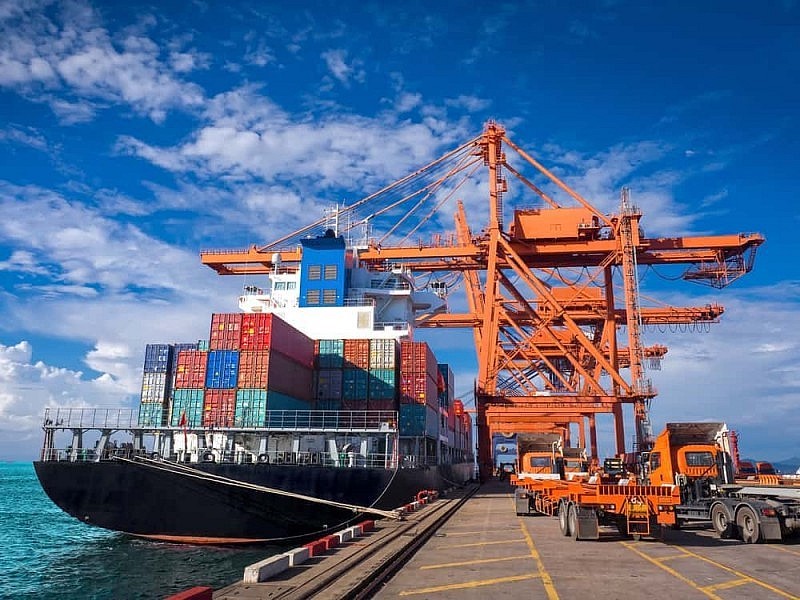 Mỹ công bố thuế đối ứng 46% với Việt Nam: 'Cú sốc' giảm doanh thu và thị phần với các 'ông lớn' xuất khẩu