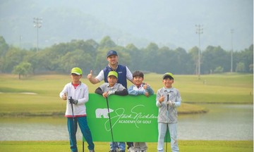 Giám đốc Đào tạo HV Golf Jack Nicklaus: &quot;Tôi mong được thấy nhiều golfer trẻ Việt Nam thi đấu trên đấu trường quốc tế!&quot;