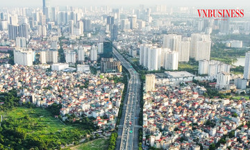 Doanh nghiệp ‘tay ngang’ ồ ạt trở lại đường đua bất động sản