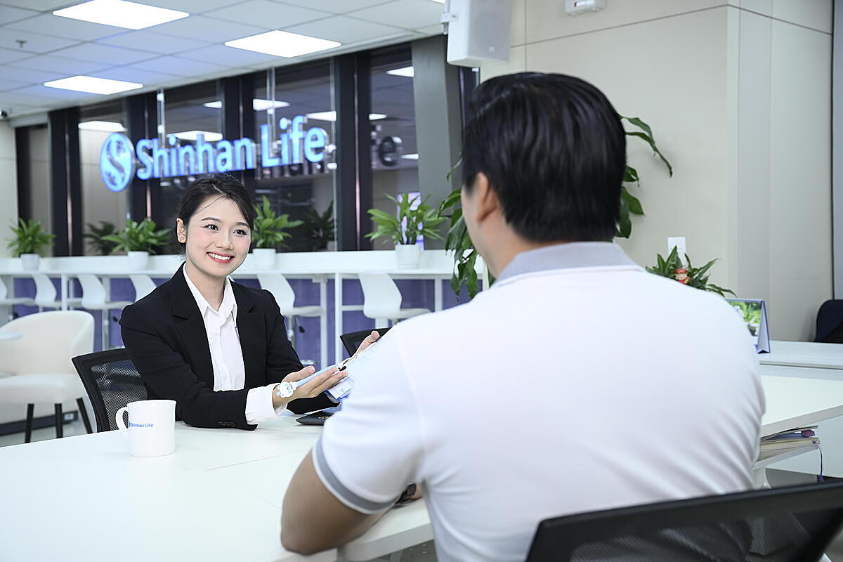 Shinhan Life Việt Nam đạt doanh thu 402 tỷ đồng năm 2024