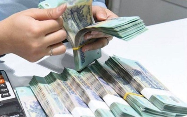 'Cuộc chiến thuế quan' làm khó mục tiêu giảm lãi suất