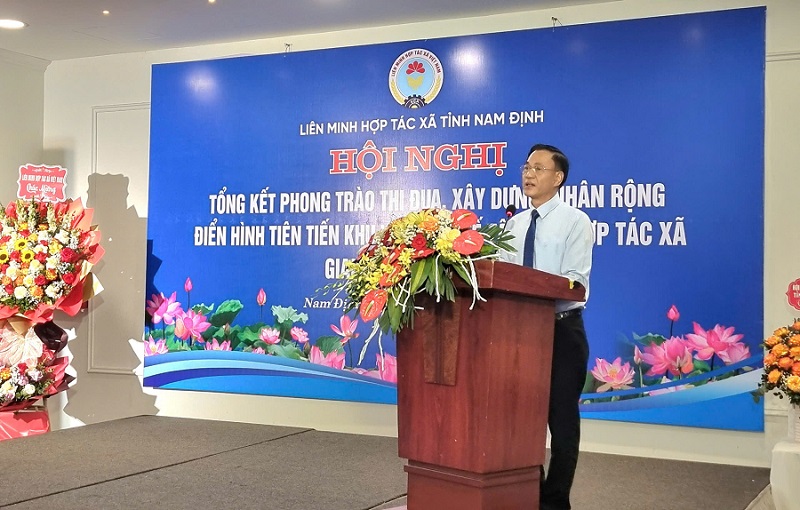 Nam Định biểu dương các tập thể, cá nhân điển hình tiên tiến trong khu vực kinh tế tập thể, HTX