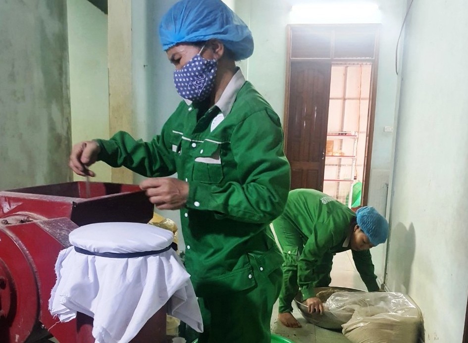 Bà con dân tộc thiểu số ở Mò Ó vươn lên cùng kinh tế hợp tác