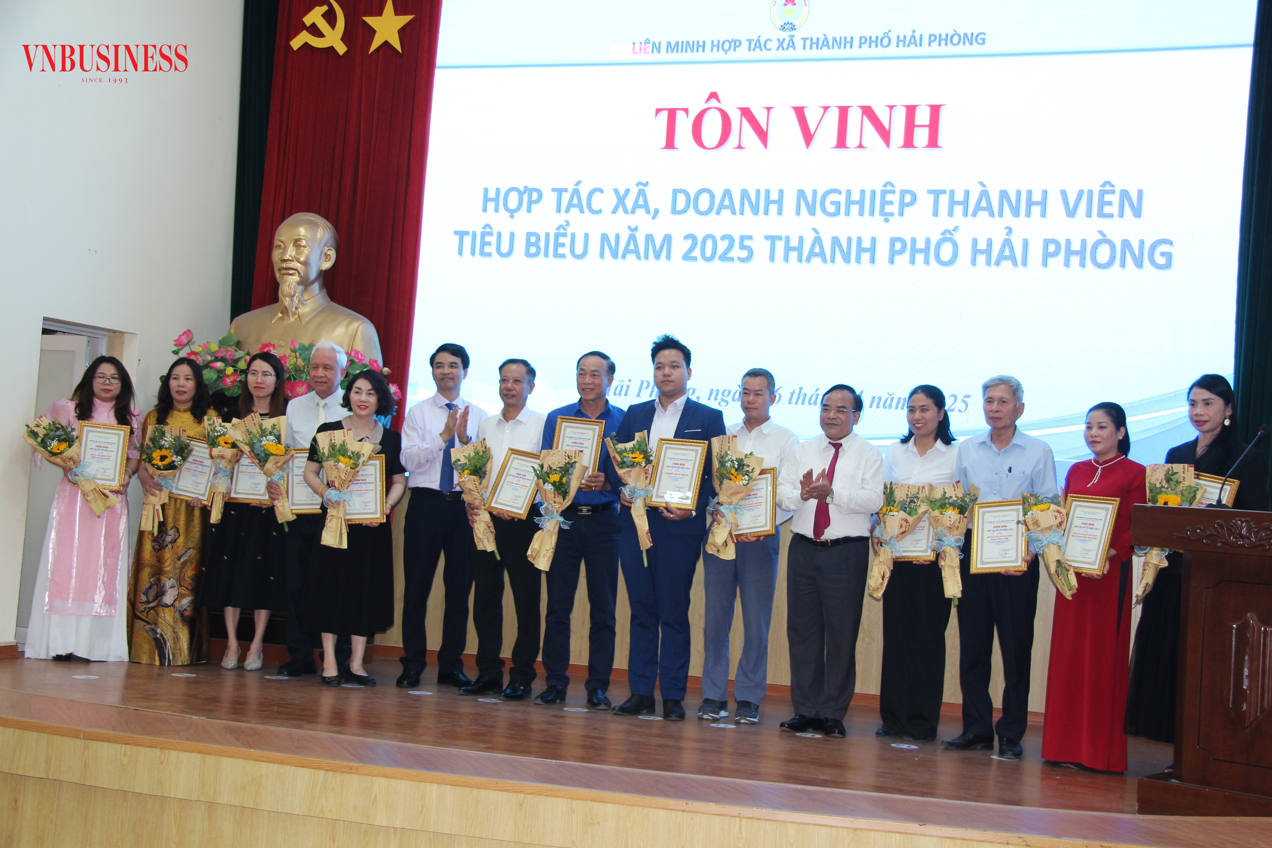 Hải Phòng: 31 tập thể, 27 cá nhân được khen thưởng tại Hội nghị biểu dương điển hình tiên tiến giai đoạn 2020-2025