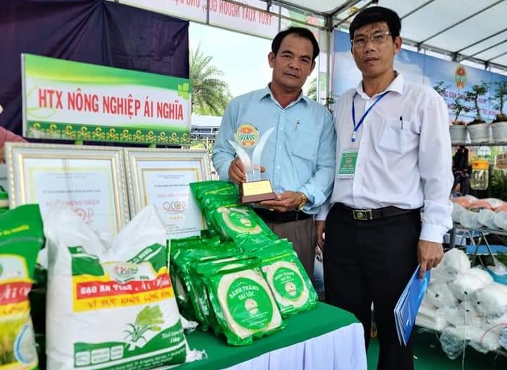'Cầu nối số' tiếp sức cho HTX, thay đổi cuộc sống của đồng bào dân tộc thiểu số