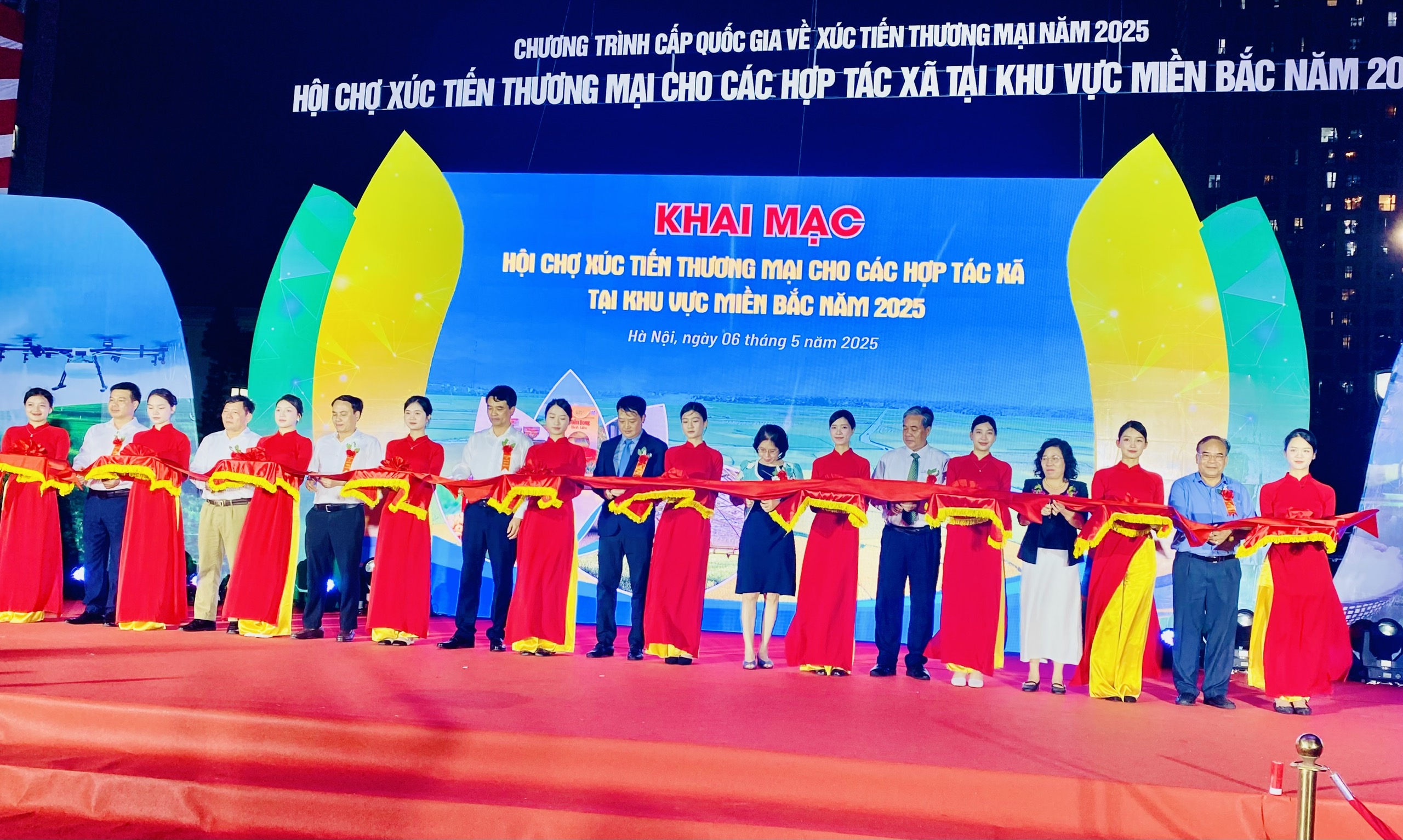 Hội chợ xúc tiến thương mại HTX miền Bắc 2025: Tăng tốc liên kết vùng, mở rộng thị trường tiêu thụ