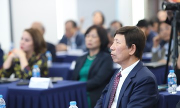 TS. Phan Hữu Thắng: Việt Nam sẽ ‘vượt sóng’ thuế quan của Hoa Kỳ bằng chiến lược ngoại giao thương mại