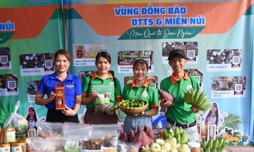 Nông sản vùng dân tộc thiểu số &quot;hái quả ngọt&quot; trên sàn điện tử