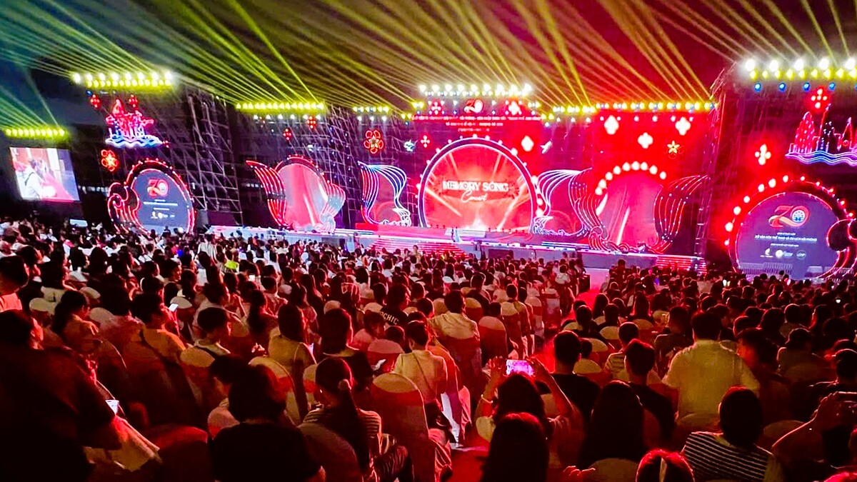 Ấn tượng chương trình 70 năm Giải phóng Hải Phòng – thành phố Anh Hùng và Lễ hội Hoa Phượng Đỏ năm 2025