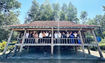 Khai thác giá trị bản địa miền núi mang lại cơ hội &#039;đổi đời&#039; cho bà con Trà Giang