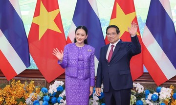 Việt Nam và Thái Lan nâng quan hệ thành đối tác chiến lược toàn diện