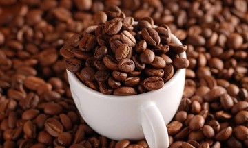 Thị trường ảm đạm, giá cà phê giảm 1.500 đồng/kg
