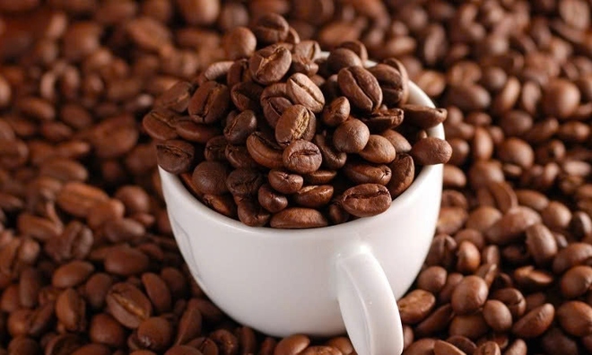 Thị trường ảm đạm, giá cà phê giảm 1.500 đồng/kg