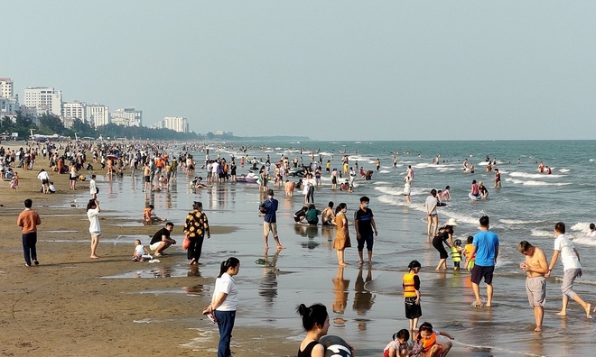 Du lịch hè, doanh nghiệp nội &#039;tung chiêu&#039; hút khách