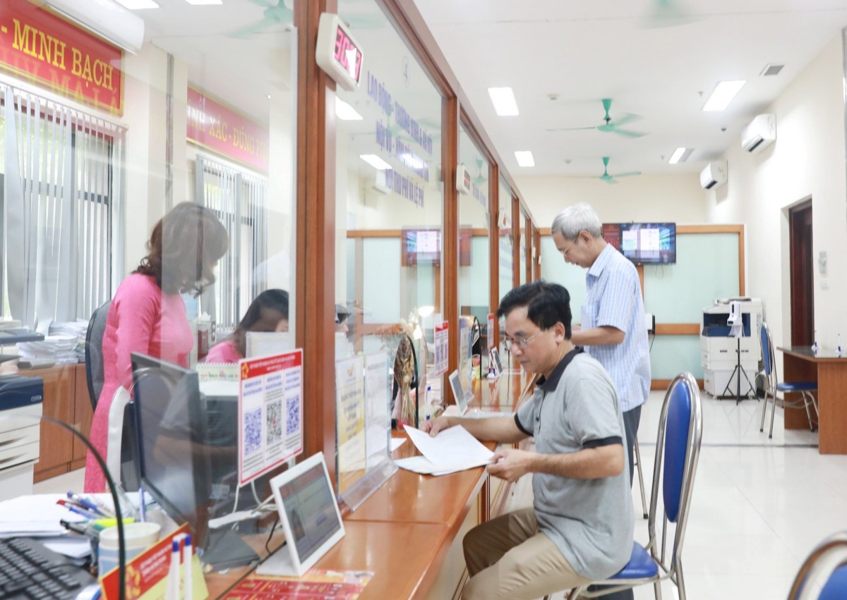 Bộ Tài chính nhận hơn 11,4 nghìn tỷ đồng chi trả chế độ cán bộ khi sắp xếp bộ máy