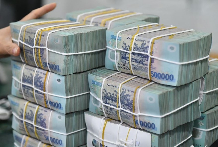 Tiền gửi dân cư vào ngân hàng tăng thêm 178.000 tỷ đồng trong 1 tháng