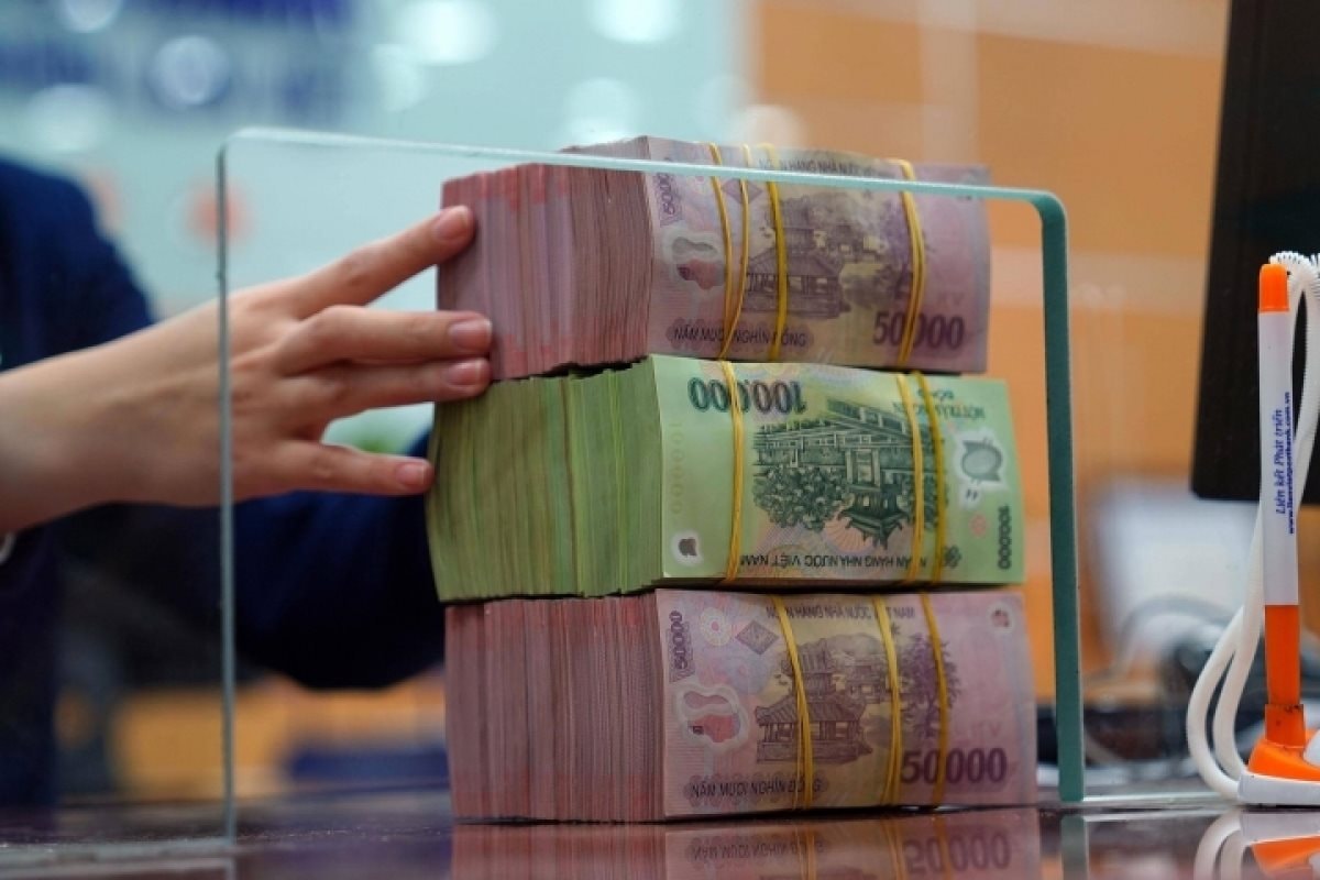 Tín dụng tăng cao kéo mặt bằng lãi suất huy động đi lên