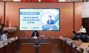 Nhà đầu tư &#039;đỏ mắt&#039; tìm trái phiếu xanh