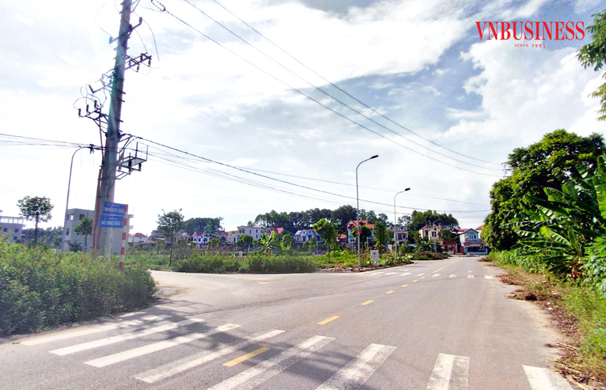 Chưa có 'thuốc đặc trị', sốt đất đấu giá vẫn chực chờ bùng lên