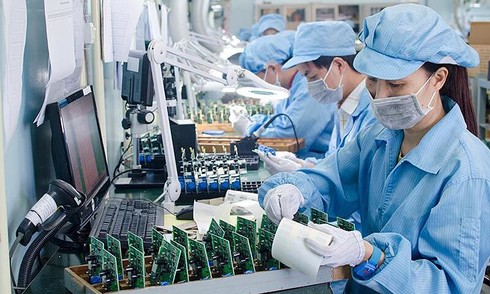 &#039;Cú sốc&#039; thuế quan giúp ngành điện tử soi lại mình