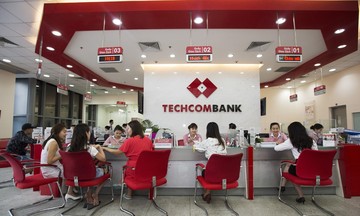 Ngân hàng dẫn dắt thị trường trái phiếu, áp lực đáo hạn dồn vào cuối năm