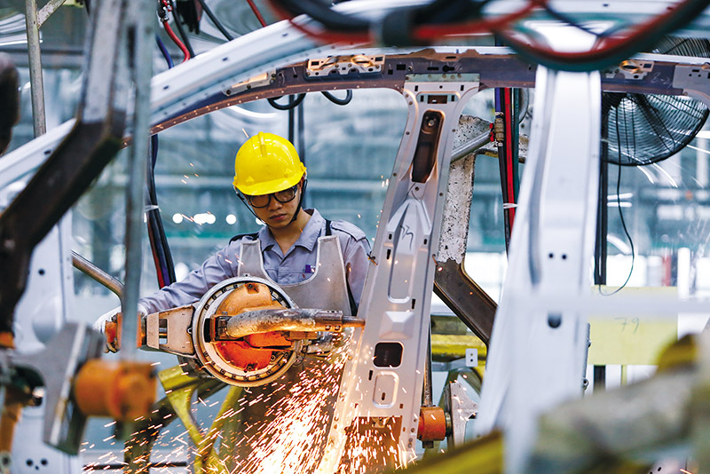 Kinh tế 5 tháng: FDI thực hiện cao nhất trong 5 năm, xuất khẩu tăng 14%