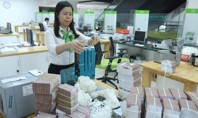 Tín dụng tăng trưởng tích cực, thanh khoản ngân hàng vẫn dồi dào
