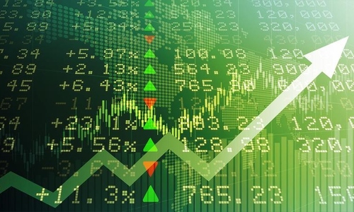 VN-Index trở lại vượt ‘đỉnh’, tiếp tục theo đà đi lên?