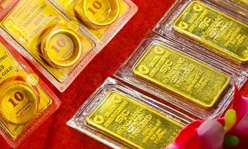 Phú Quý điều chỉnh giảm nhẹ giá vàng trong khi các thương hiệu khác ‘bất động’