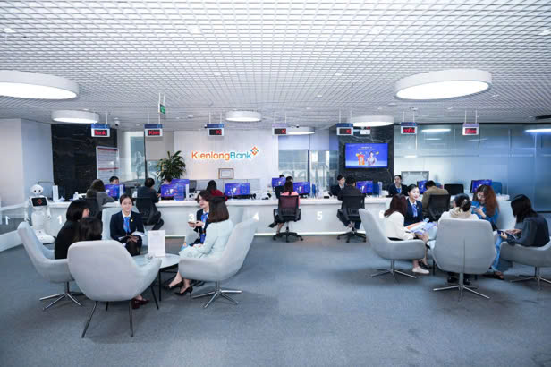 Vì sao KienlongBank và PGBank họp đại hội cổ đông bất thường?